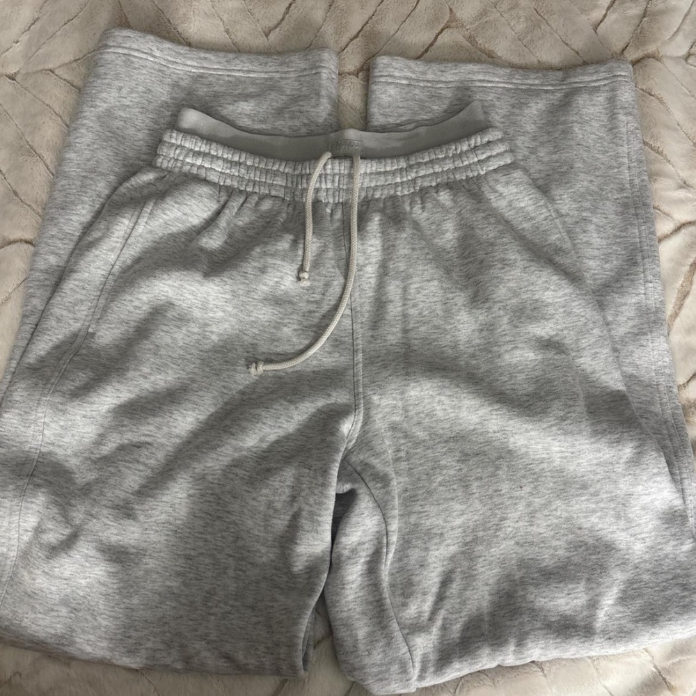 Skims Sweatpants